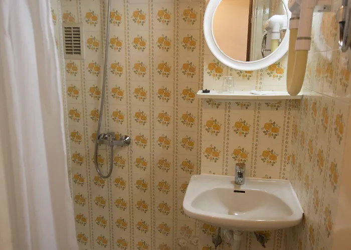 International بلدة كوس