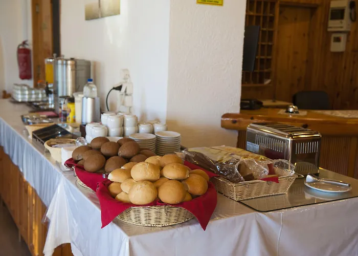 International فندق